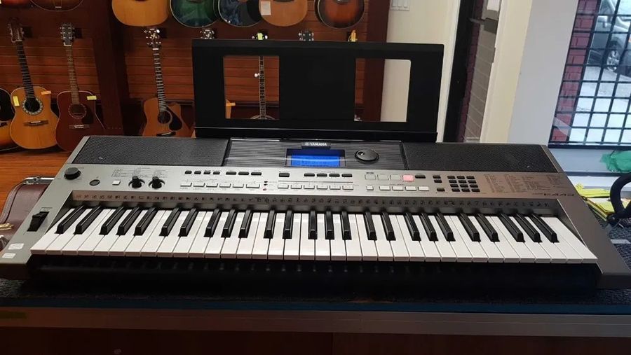 Синтезатор Yamaha PSR - E443 Основне Фото №3