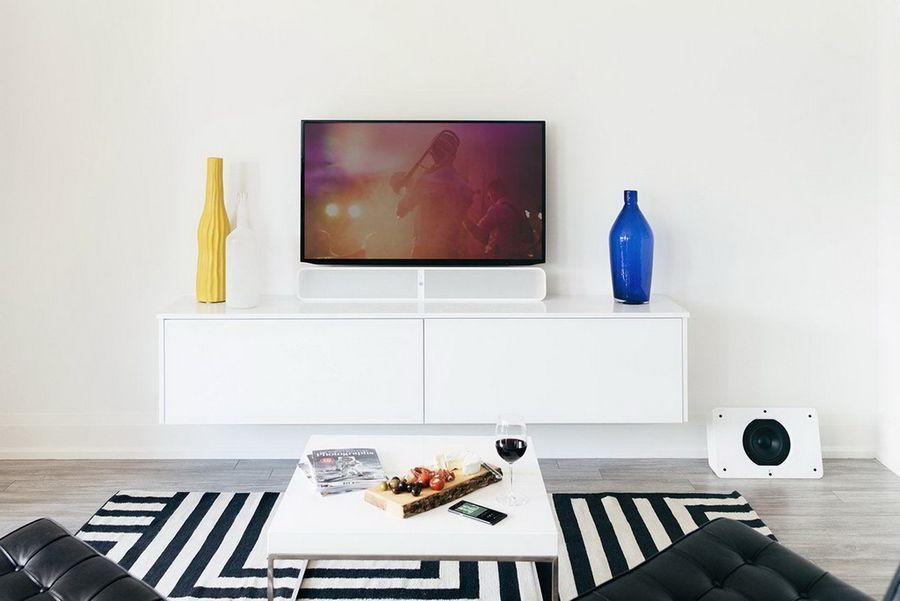 Саундбар Bluesound PULSE SOUNDBAR PLUS White Основное Фото №6