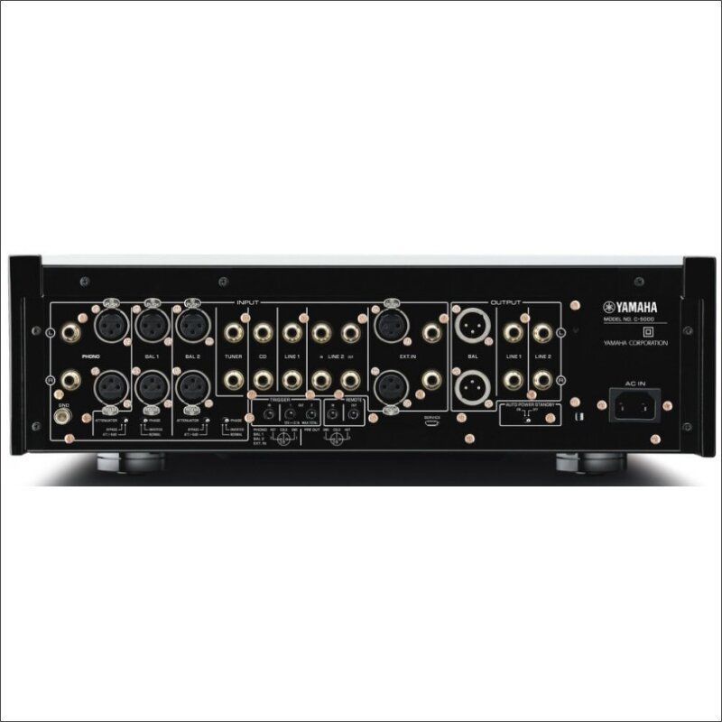 Предварительный усилитель Yamaha C-5000 Основное Фото №3