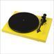 Проигрыватель винила Pro-Ject Debut Carbon Yellow (OM-10) Фото №1