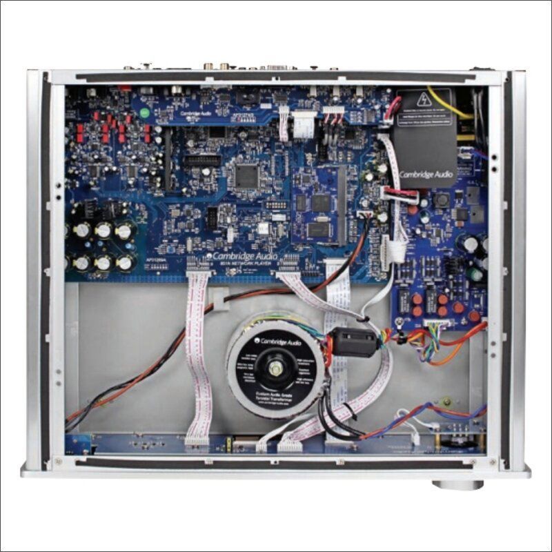Мережевий програвач Cambridge Audio Azur 851n Silver Основне Фото №3