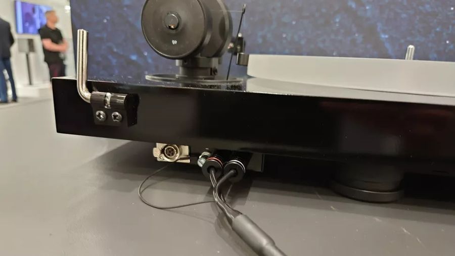 Програвач вінілу Pro-Ject X2 B Quintet Red Satin Black Основне Фото №6