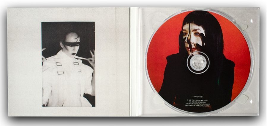 Музыкальный CD диск Allie X - Girl with No Face фирменный Основное Фото №4