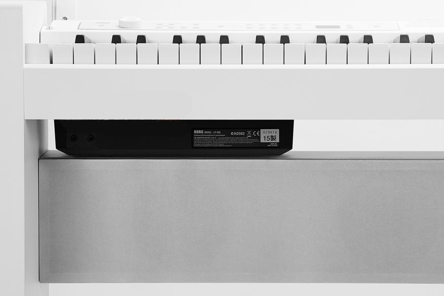 Цифровое фортепиано KORG LP-380 WH Основное Фото №2