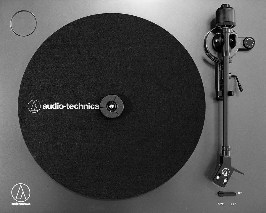 Програвач вінілу Audio-Technica AT-LP2XGY Основне Фото №4