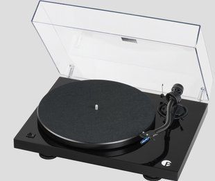 Програвач вінілу Pro - Ject DEBUT III S Audiophile Black Pick it 25a Основне Фото №1
