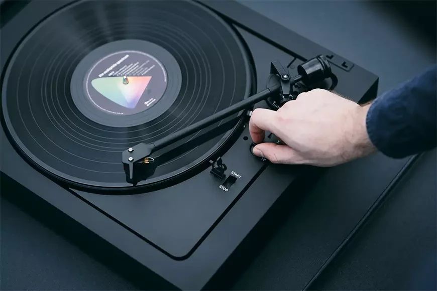 Програвач вінілу Pro-Ject A2 2M Red Black Основне Фото №5