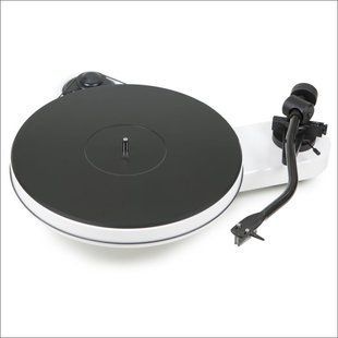 Програвач вінілу Pro - Ject RPM 3 White (2m Silver) Основне Фото №1