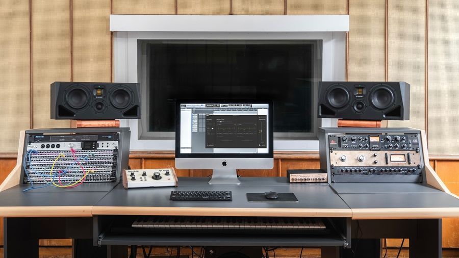 Студийный монитор Adam Audio A77H Основное Фото №4