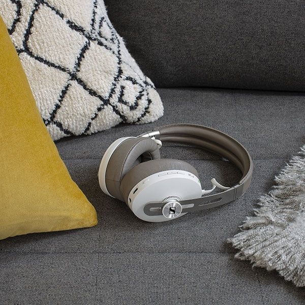 Навушники Sennheiser Momentum M3 AEBTXL Sandy White Основне Фото №6