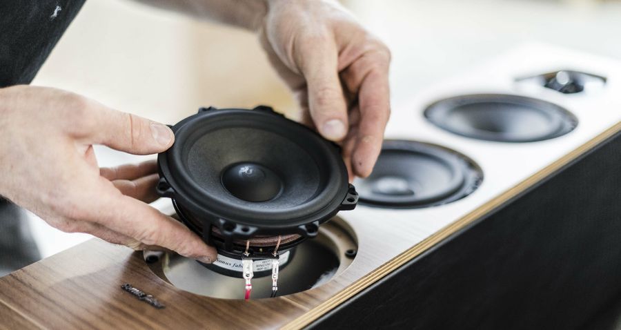 Підлогова акустика Sonus Faber Lumina III Walnut Основне Фото №8